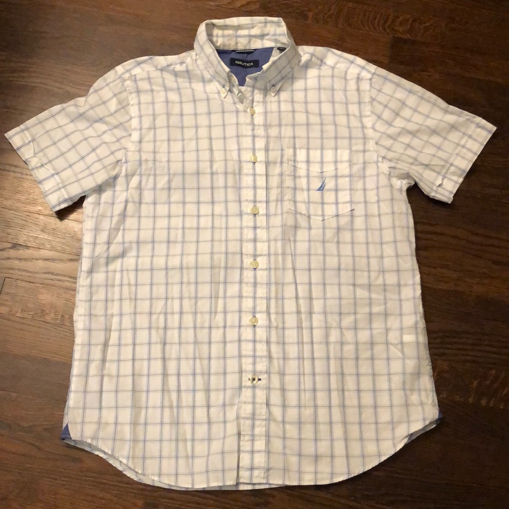 Nautica button short sleeve shirt